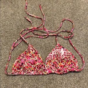 Pakaloha bikini top